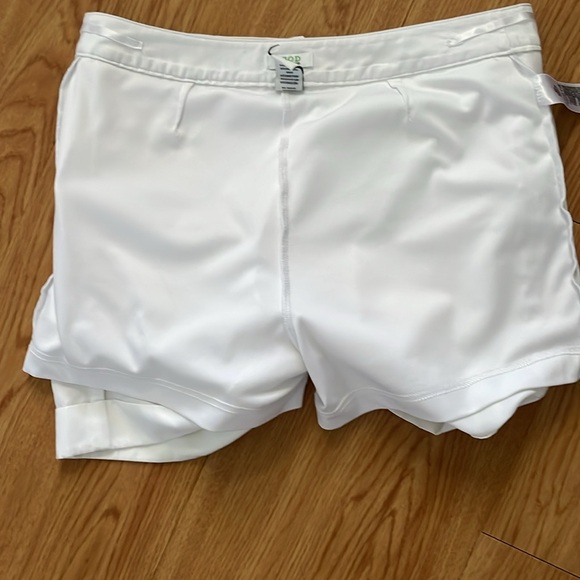 Izod xfg women’s golf skort size 2 - Picture 5 of 6